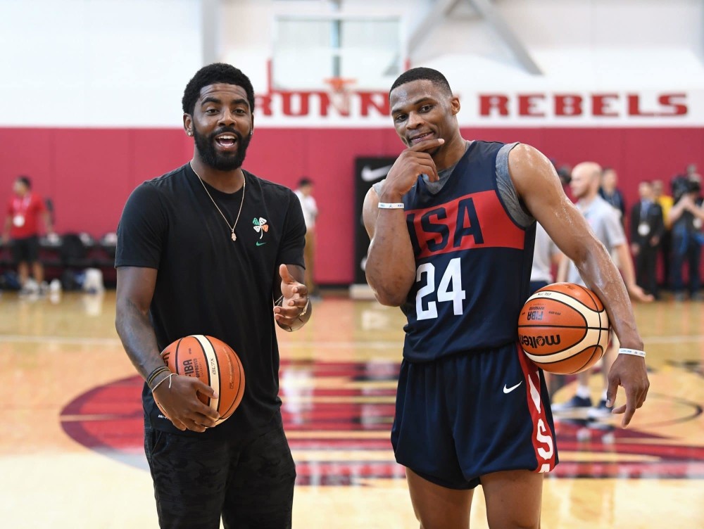 NBA｜勇士负76人6连胜希望落空 柯里生涯“最后一灌”成焦点