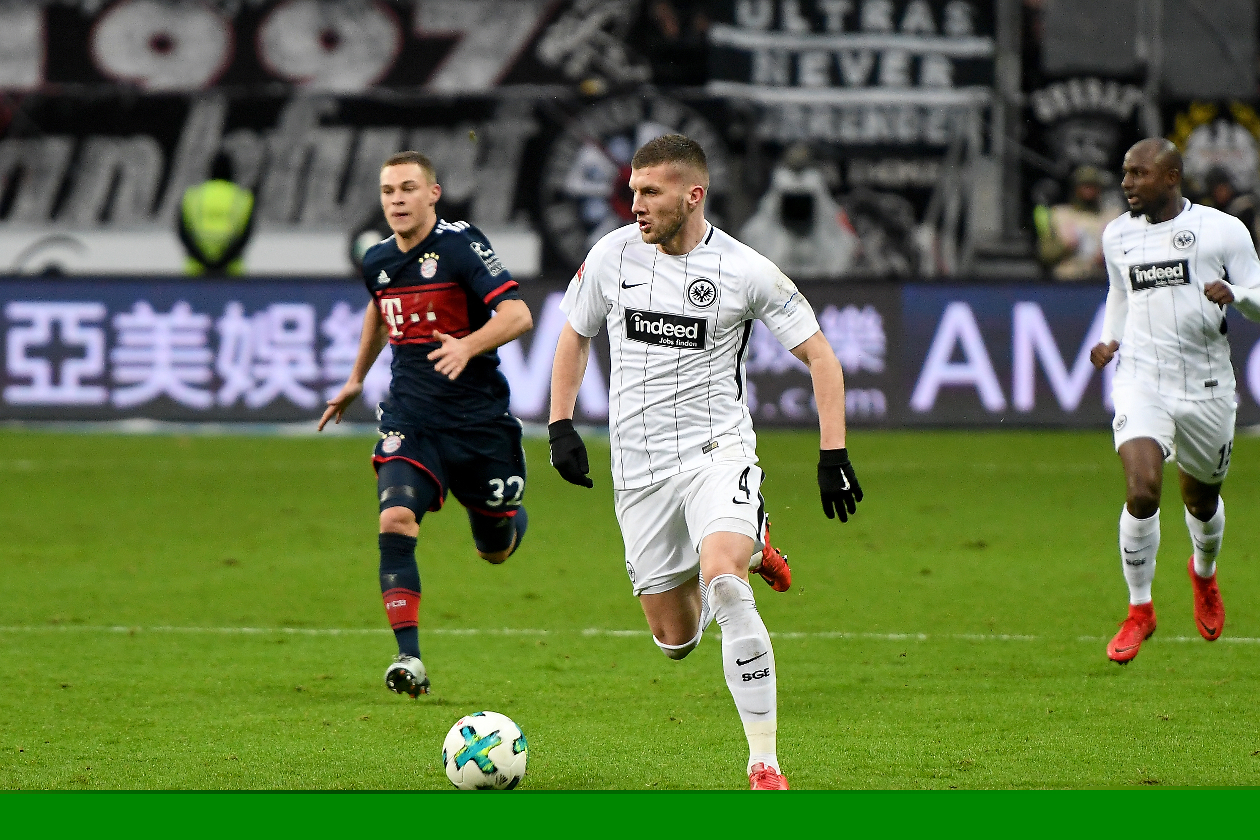 施洛特贝克：德国杯出局让我很痛苦；今天我们没给霍村机会