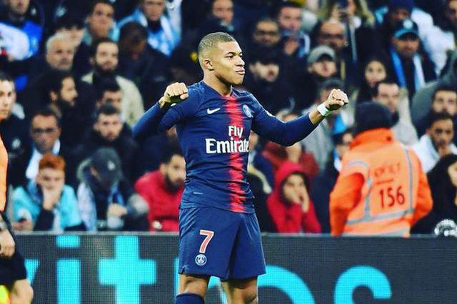 CBA球队战术分析：新疆队防守策略,