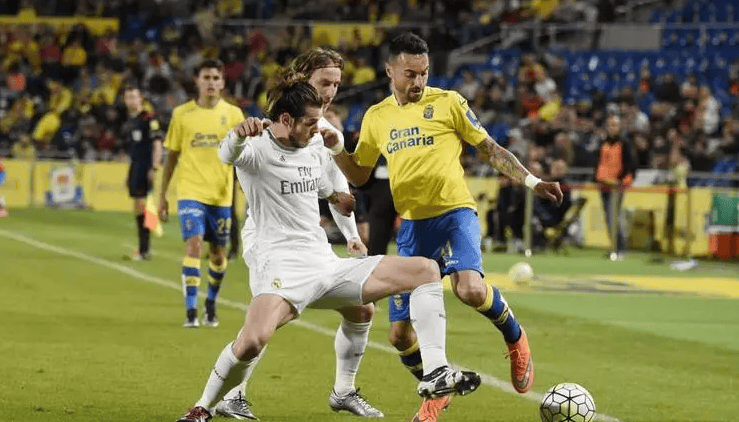 日职联战报：江坂任、卢考破门，冈山绿雉2-1战胜清水心跳