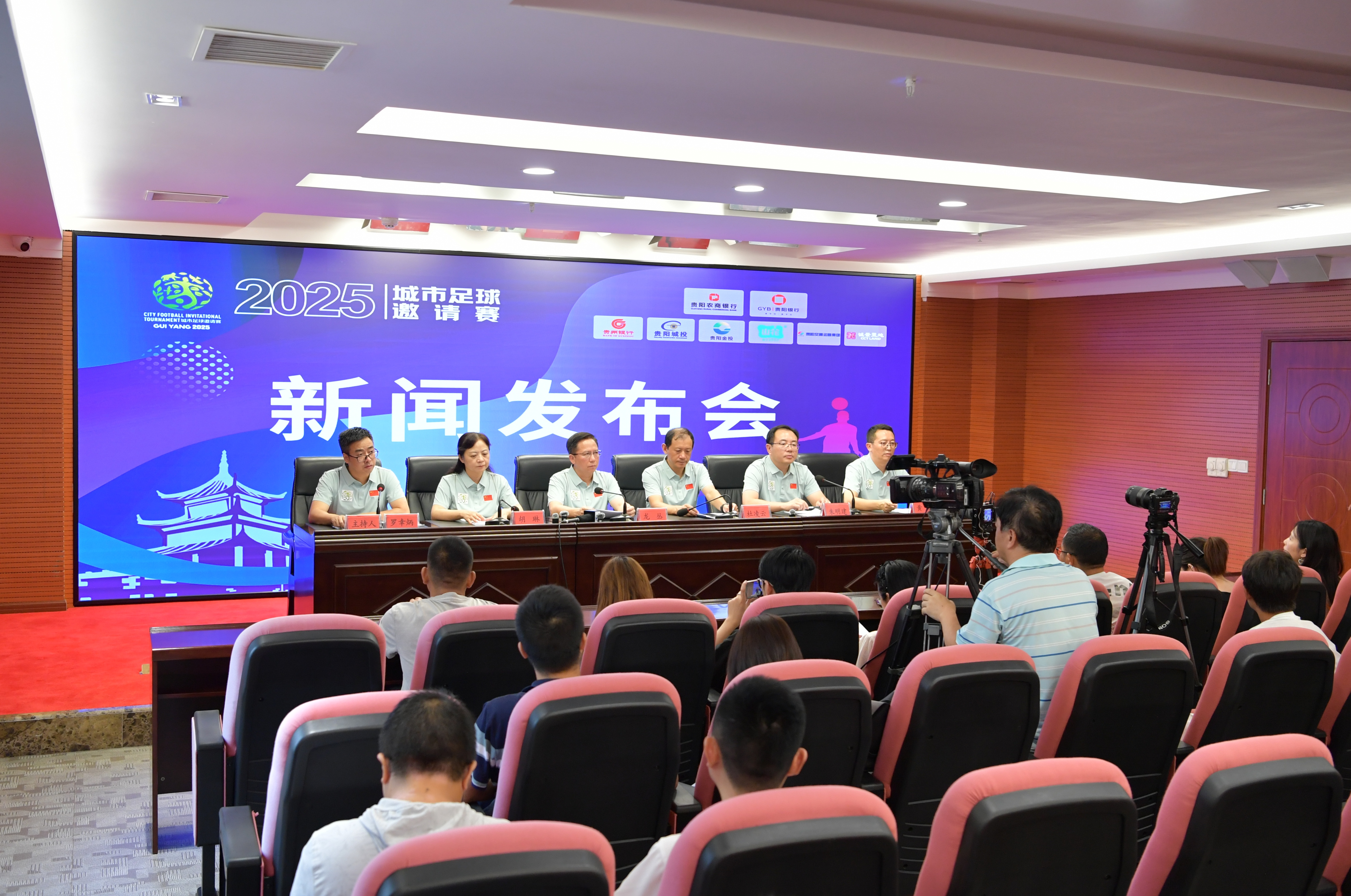 洛杉矶道奇队宣布贝兹在 2025 年总决赛中击出再见安打锁定冠军